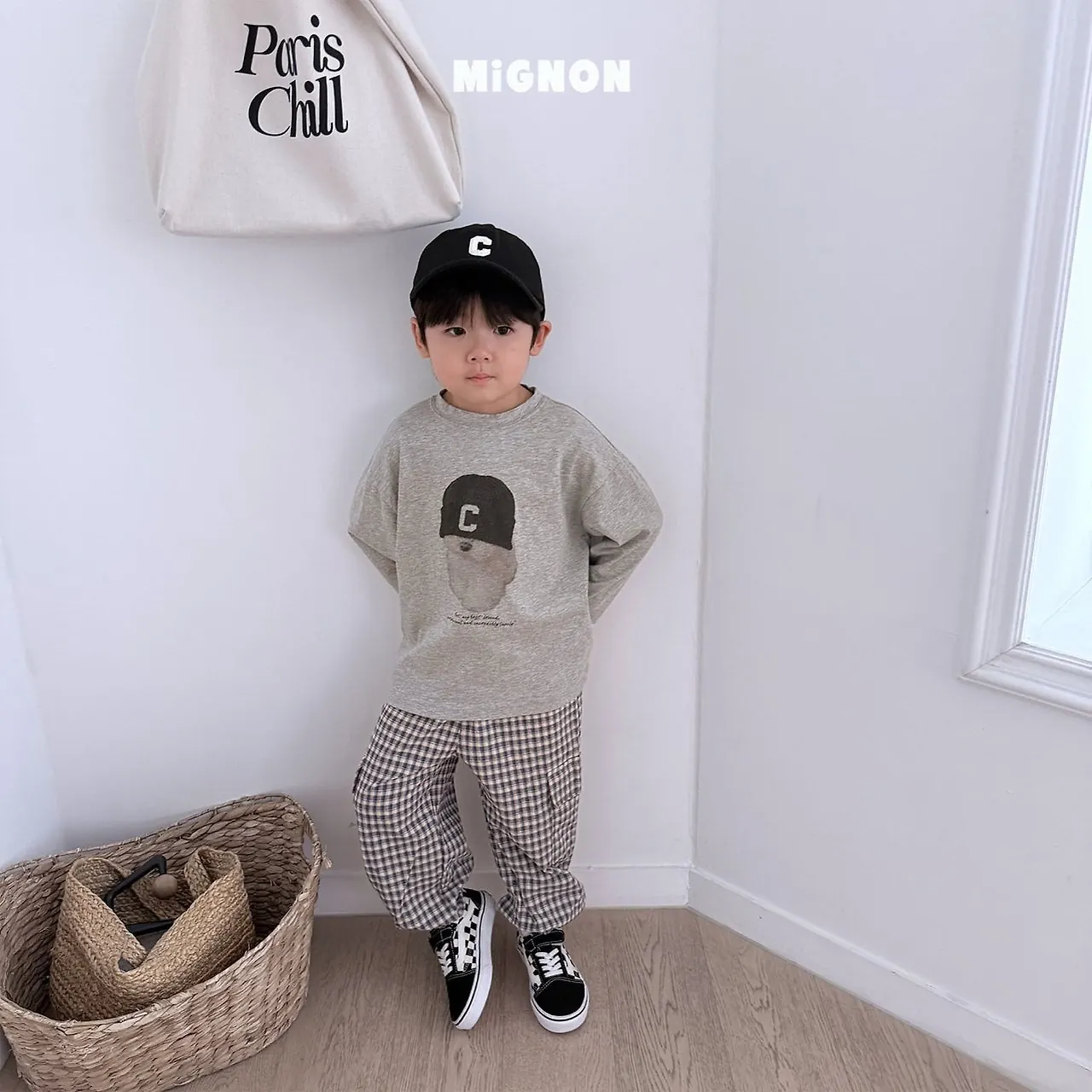 비니독티셔츠 착장